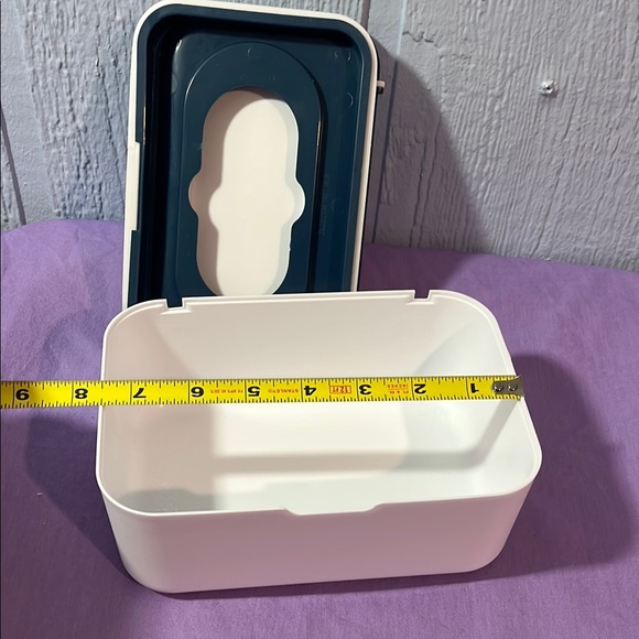 5 for $10 💜 Reusable Baby Wipes Container - Picture 4 of 5
